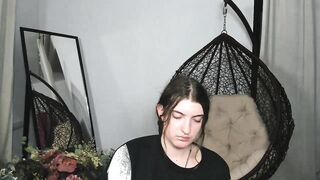 Aurora_Dove - Porn Video [Myfreecams]: satisfying solo moment, perfectly shaped booty, chill 10 min chat