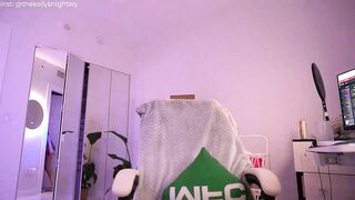 Ohbabykelly - Porn Video [Myfreecams]: lively cam slut, ecstatic whispers, stunning mannequin