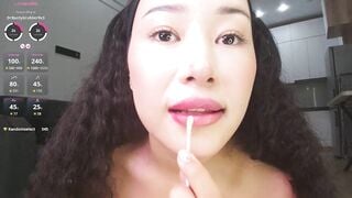 hangohoo - Porn Video [Bongacams]: lovely décolletage, mesmerizing hips, nest