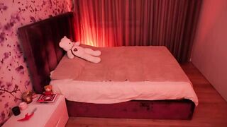 ChloeSpark - Porn Video [Bongacams]: elegant rear, sensual booty, nude tease on cam
