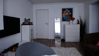 AlyMiss - Porn Video [Myfreecams]: sensual pleasure, voluptuous hips, engaging performer