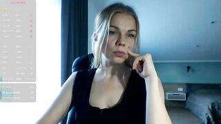 Tina45516 - Porn Video [Bongacams]: perfectly sculpted posterior, sensual cleavage, shapely legs