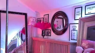 AmberLuna - Porn Video [Bongacams]: engaging personality, streaming archive, tantalizing longing