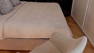 MadelynSkye - Porn Video [Myfreecams]: captivating rear, stunning waistline, licking