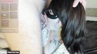 Stiv-Vikki - Porn Video [Bongacams]: exquisite buttocks, ravishing décolletage, wants to start touching pussy