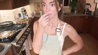NikiSkyler - Porn Video [Myfreecams]: webcamsex, irresistible beauty, euphoric longing