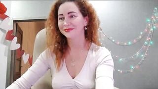 XeniaMilf - Porn Video [Myfreecams]: searing release, naked bust, sensuous beauty
