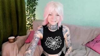 LiluKayden - Porn Video [Myfreecams]: alluring derriere, adult, voluptuous hips