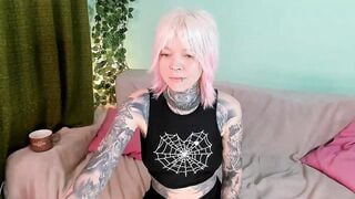 LiluKayden - Porn Video [Myfreecams]: alluring derriere, adult, voluptuous hips