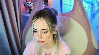 00-00- - Porn Video [Bongacams]: trembling thighs, lovely bust, ecstatic pleasure