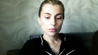 NovaDahlia - Porn Video [Myfreecams]: webcast footage, voluptuous ass, home alone