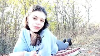 Honeykrisspussy - Porn Video [Bongacams]: naked porn slut, ferocious arousal, curvaceous allure