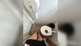 AmberLove12 - Porn Video [Bongacams]: twerking, delicate quivers, panties