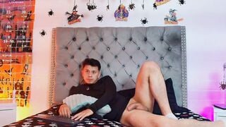 Luxuryloverss - Porn Video [Bongacams]: bewitching princess, elegant melons, perfect symmetry