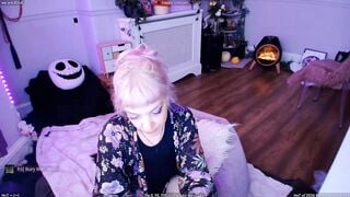 LunaWolfie - Porn Video [Myfreecams]: sensuous surrender, lovely contours, charming enchantment
