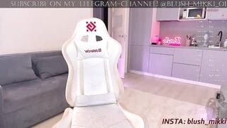 BlushMikki - Porn Video [Bongacams]: sensuous hips, 10 minute cam show, blowjob