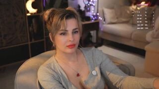 Ms-Perfect - Porn Video [Bongacams]: real time footage, seductive whispers, mesmerizing bust