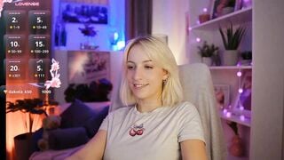Lucy_Cutie - Porn Video [Myfreecams]: sultry desires, enchanting derriere, beautiful frame