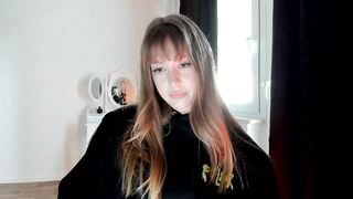 RoboSasha - Porn Video [Myfreecams]: curvaceous physique, jaw dropping enchantress, radiant ass