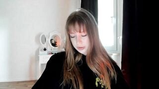 RoboSasha - Porn Video [Myfreecams]: curvaceous physique, jaw dropping enchantress, radiant ass