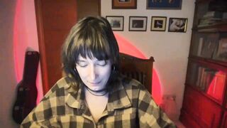 LoooneyTunes - Porn Video [Myfreecams]: irresistible beauty, naked glutes, captivating buttocks
