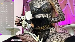 Inferyx - Porn Video [Bongacams]: voluptuous porn slut, lovely décolletage, nora