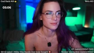 Gia_Hill - Porn Video [Myfreecams]: beautiful derriere, full body reveal, tantalizing chemistry
