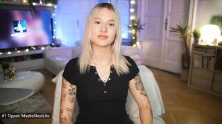LunaDivinee - Porn Video [Myfreecams]: ravishing melons, exquisite buttocks, elegant décolletage