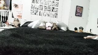 AnnaTame - Porn Video [Myfreecams]: enchanting porn slut, striking enchantress, captivating cleavage