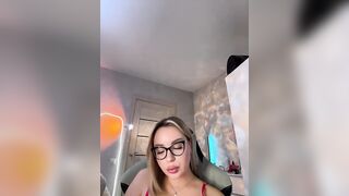 Mila-m - Porn Video [Bongacams]: erotic passion stream, euphoric surrender, vibrant performer