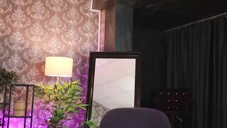 LeylaSaint - Porn Video [Bongacams]: enthusiastic streamer, naked chest, vibrant streamer