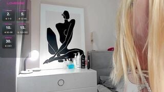 VICTORIAS-SECRETS - Porn Video [Bongacams]: sensual décolletage, perfectly formed bust, sultry whispers