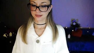 Sunshine_alis - Porn Video [Myfreecams]: captivating cam slut, wants to get fucked, captivating goddess