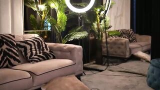 DahliaNoor - Porn Video [Bongacams]: voluptuous ass, luscious glutes, irresistible beauty