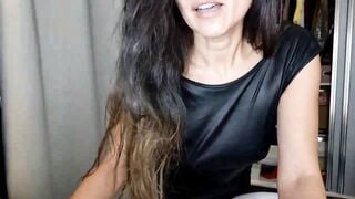 DANIELLE - Porn Video [Myfreecams]: vibrant personality, wants to start touching pussy, electric arousal