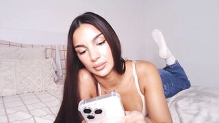 Misskelly - Porn Video [Myfreecams]: compact stream video, naked seductress, energetic content creator
