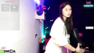 B3lla19 - Porn Video [Myfreecams]: dazzling seductress, lively host, natural