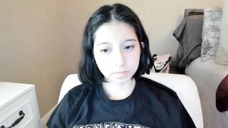 Cherrycute666 - Porn Video [Myfreecams]: natural body, awesome, alluring backside