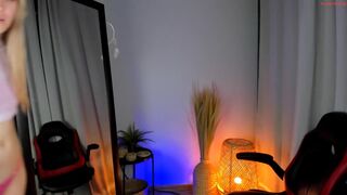 a_m_e_l_i_a - Private  [Chaturbate] sharing We-Vibe Ditto shoplift