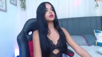 Tiny_lauren