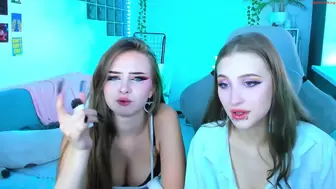 Search Results for Kayleecrystal play with tits