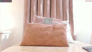 hannah_nappy - Video  [Chaturbate] bunda-grande bed toes