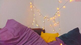 poludnica - Record  [Chaturbate] Juicy Lips delightful tease -oralsex