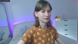 lianell_ - Video  [Chaturbate] hairy-pussy trio Striking Beauty